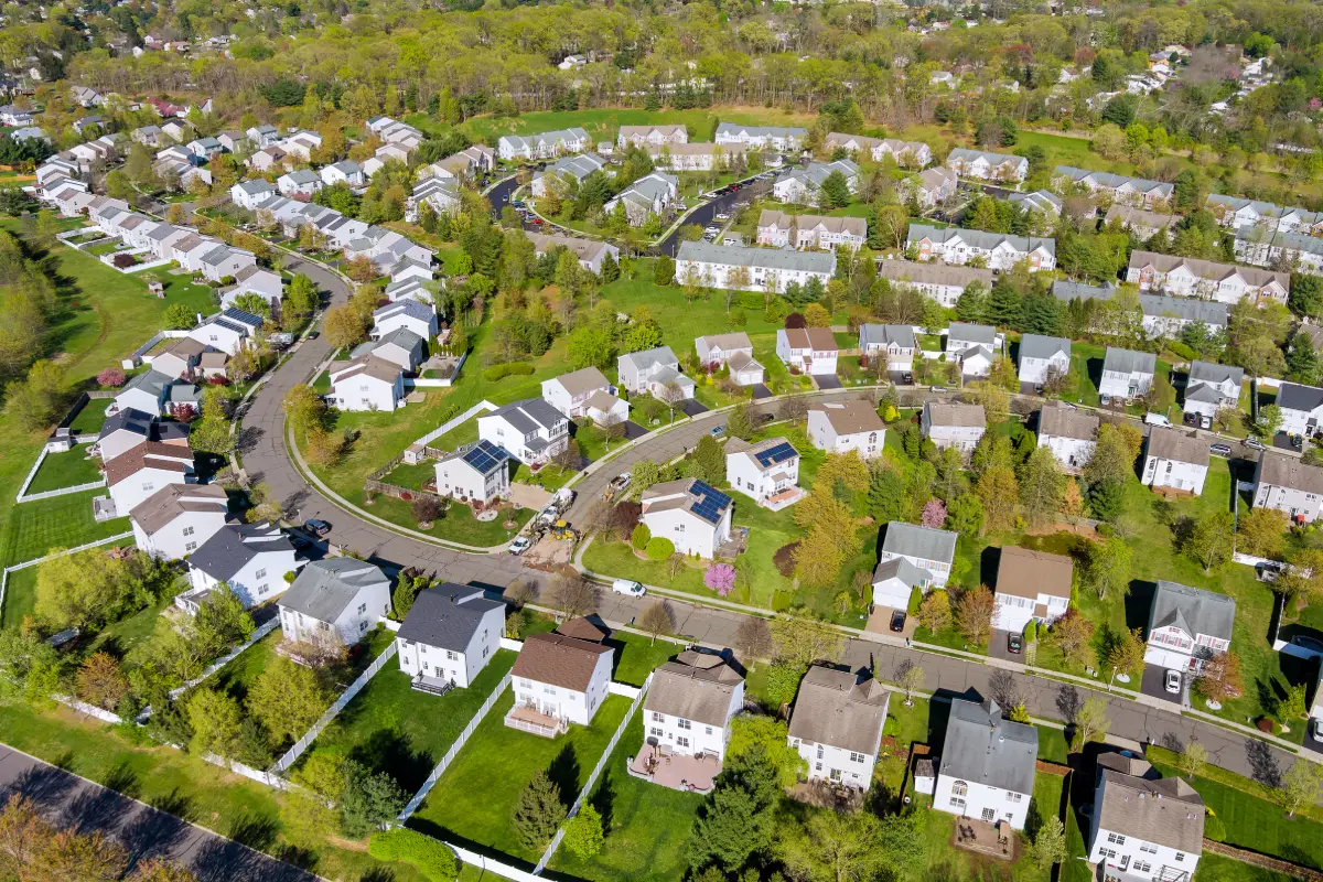 Strengthening HOA Communities in Woodbridge: The Power of Professional Management
